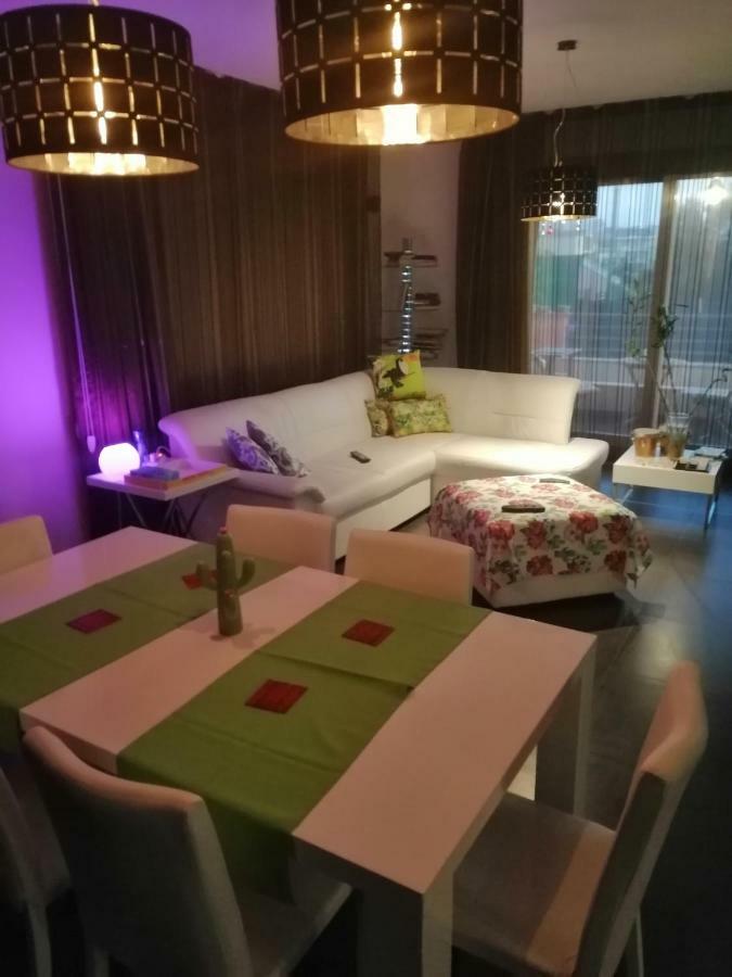 Holiday home Alex House *